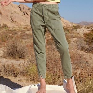NWOT! AMO Army Twist Pant Army Green  Size 26